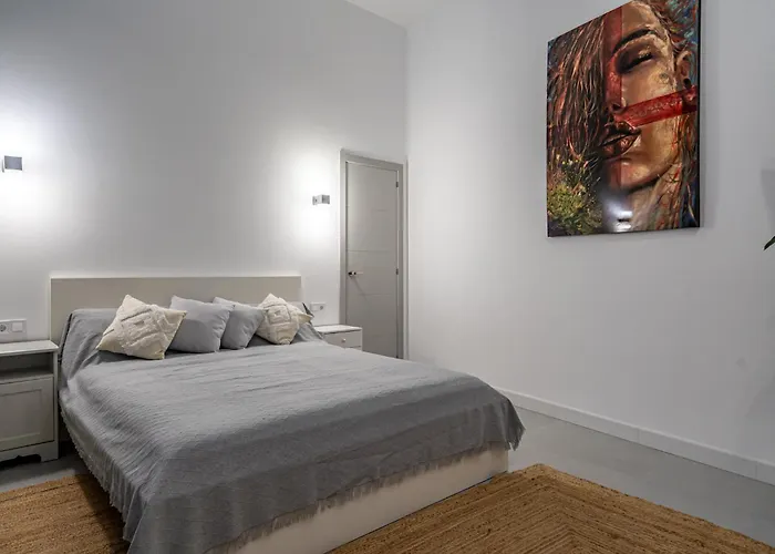 Exquisite Studio Apartment With An Original Design