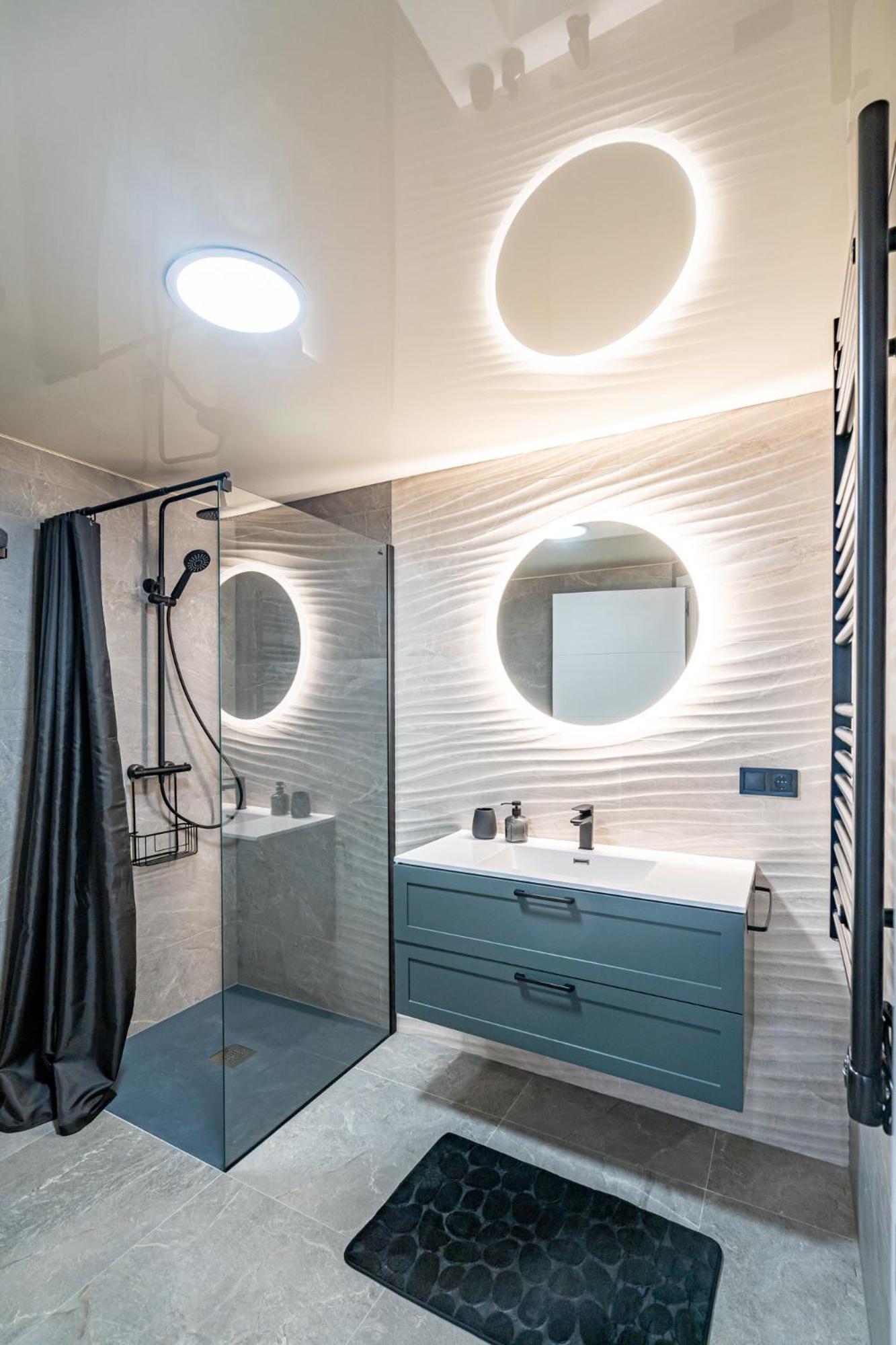 Appartement Exquisite With An Original Design Valence